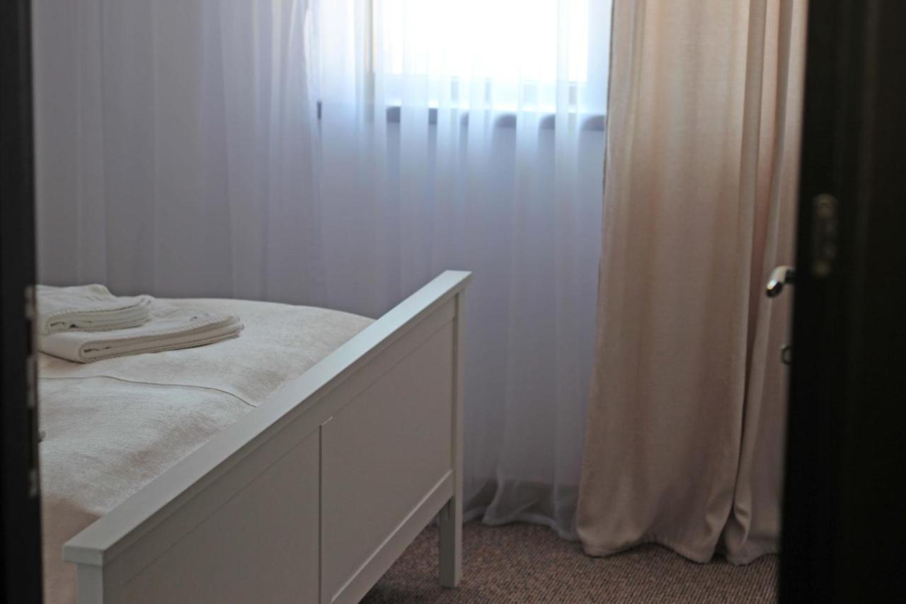 Pensiunea Casa Iorgovanul Urseni Mosnita Noua Zewnętrze zdjęcie